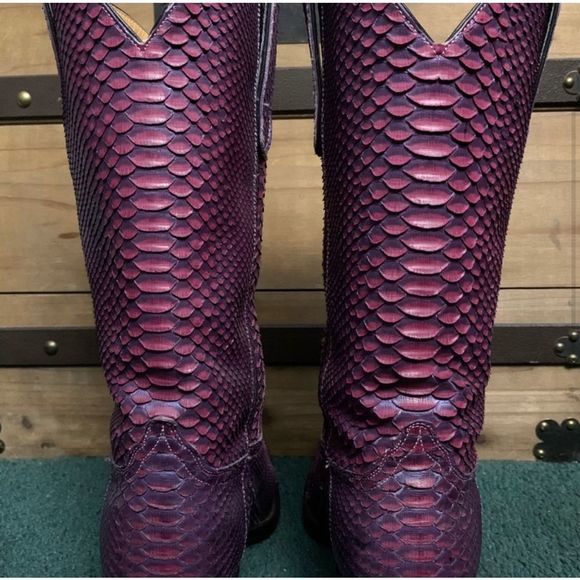 CUSTOM WOMEN'S PURPLE FULL PYTHON WOVEN COWGIRL BOOTS - SNIP TOE - Picture 11 of 12